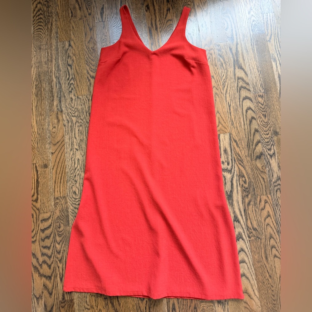 Lululemon sleeveless dress in burnt orange EUC Size medium/8